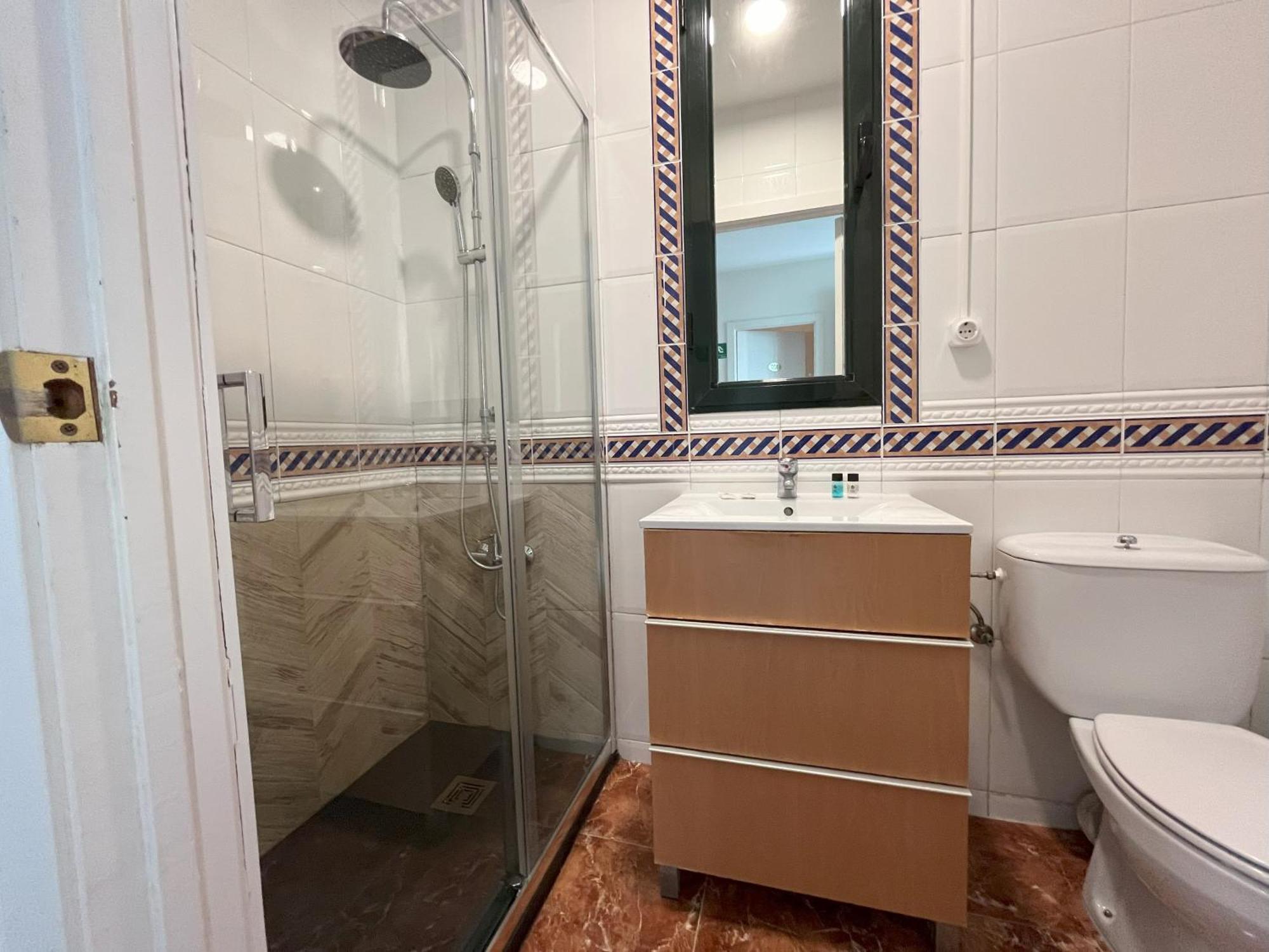 Pension Galicia Бадахос Экстерьер фото